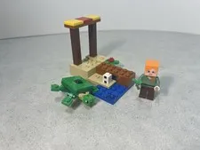 LEGO Minecraft: The Turtle Beach Polybag (30432), Complete