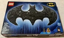 LEGO SEALED 76330 DC: Batman Logo