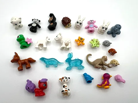 LEGO animal minifig lot of 25 Fox Hedgehog Squirrel Seal Panda monkey Friends
