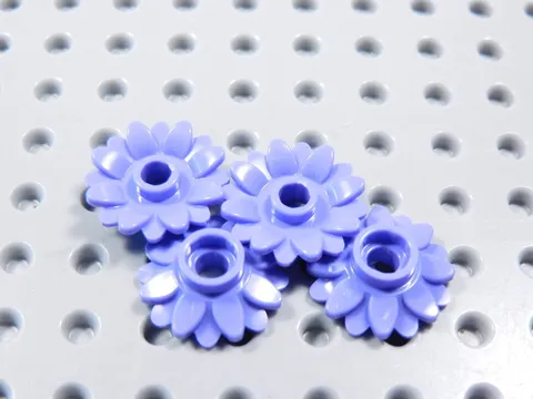 LEGO Lot of 4 Violet Purple Daisy Flowers Plants Minifig BR