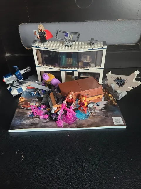 LEGO Super Heroes: Avengers: Endgame Final Battle (76192)