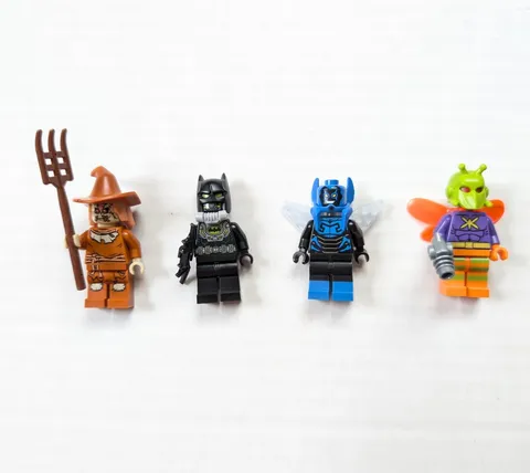 Lego 76054 Batman Gas Mask Minifigure Lot Scarecrow Blue Beetle Killer Moth