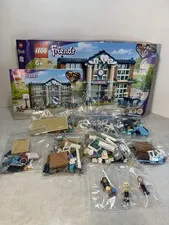 LEGO FRIENDS: Heartlake City School (41682)