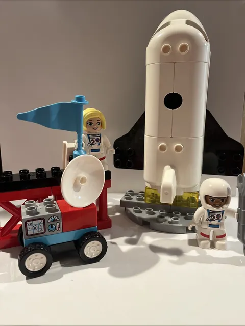 LEGO DUPLO: Space Shuttle Mission (10944)