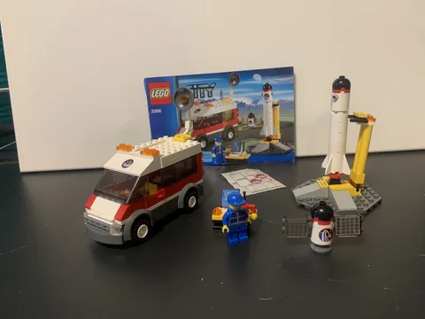 LEGO City Satellite Launch Pad 3366 100% Complete W/ Figure And Manual Retired
