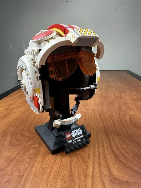 LEGO Star Wars Luke Skywalker Red Five Helmet Set 75327 100% Complete. No Manual