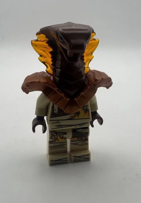 2019 LEGO Ninjago MiniFigure Pyro Destroyer njo529 Minifig 70672 70674 70677