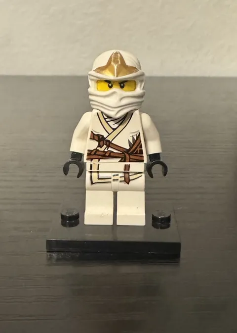 LEGO Ninjago Zane ZX Minifigure Rise Of The Snakes