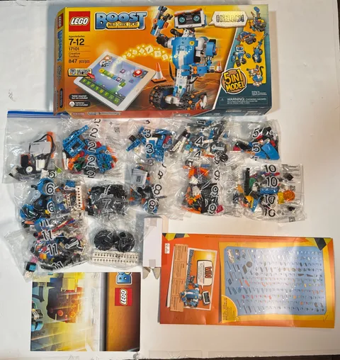 LEGO 17101 BOOST CREATIVE TOOLBOX - PREOWNED