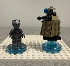 LEGO Doctor Who Minifigure Lot - Cyberman & Dalek, Plastic Figures #71238
