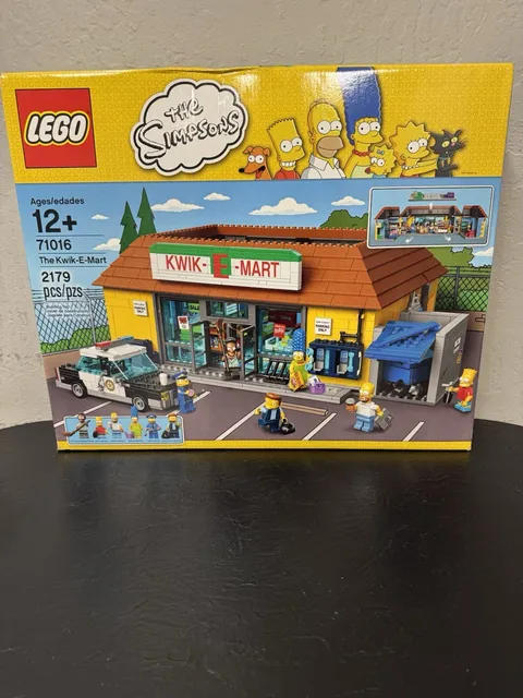 LEGO The Simpsons The Kwik-E-Mart 71016 Complete Set 2179 pcs 12+ Box