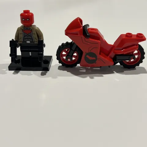 LEGO Red Hood with Motorcycle - 76055 *Brand New, Was Sealed In Case*