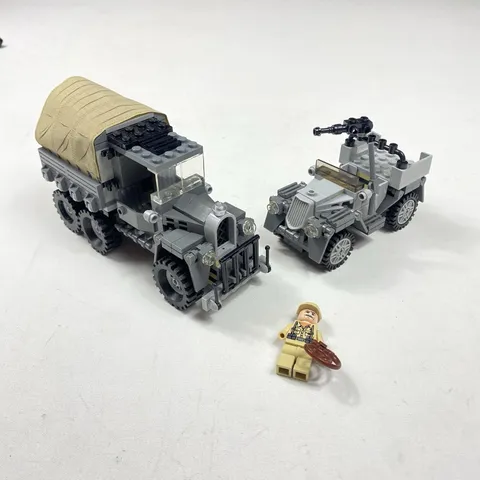 LEGO: Indiana Jones #7622 -Race for The Stolen Treasure - Builds (READ)