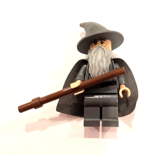 LEGO GANDALF MINIFIG 71200 minifigure figure dimensions lotr hobbit wizard