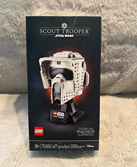 LEGO Star Wars Scout Trooper Helmet Collection 75305 Set 471 Pieces