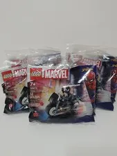 Lot of 8 Lego Marvel 30679 Venom Street Bike 53 Pieces Spiderman