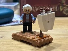 LEGO Disney Pinocchio Geppetto Boat Scene Minifigure / Magic of Disney 21352 