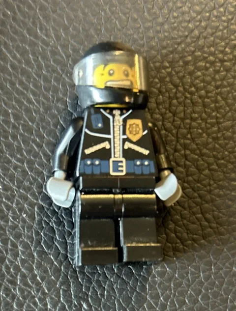 LEGO Minifigure: Police Officer City Leather Jacket twn182 from Set 10655