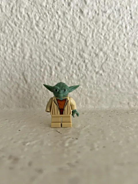 LEGO Star Wars Yoda clone wars missing hand OG *RARE*