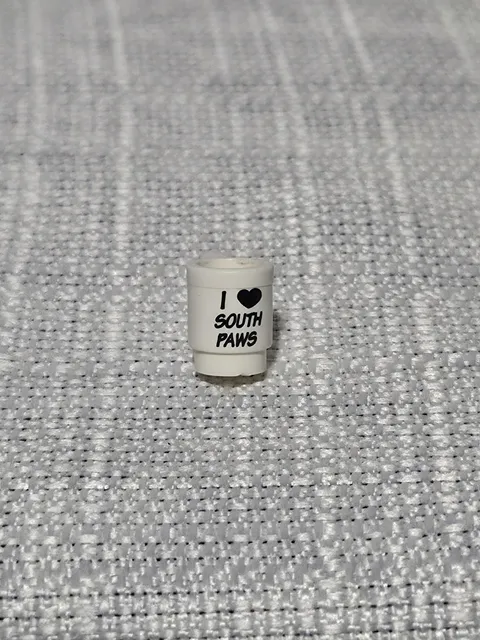 USED LEGO - Kitchen - Cup 'I Heart South Paws' White x1 - Ned Flanders Simpsons