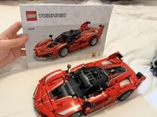 LEGO TECHNIC: Ferrari 488 GTE “AF Corse #51” (42125)