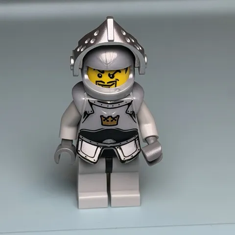 LEGO® Minifigure Castle cas350 Fantasy Era Crown Knight Plain w/Breastplate F9