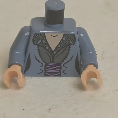 Lego Lord of the Rings Arwen Torso Minifigure Elf Elves (79006) minfig LOTR Part