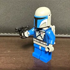 LEGO Star Wars Mandalorian death watch warrior with aftermarket pistol