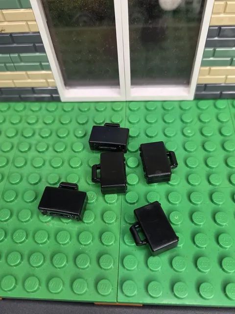 Lego NEW x5 Black Minifigure, Utensil Briefcase / Suitcase 4449