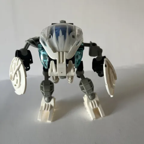 LEGO BIONICLE Bohrok Kohrak (8565) w/ Krana and Green Rubber Band