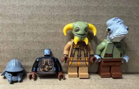 LEGO Star Wars Lieutenant Bek & Boolio Minifigures + Lando Torso & Helmet