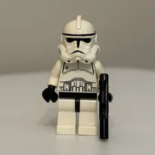 LEGO Rare Star Wars Clone Trooper 2005 White Armor w/ Black Blaster