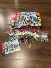 LEGO NINJAGO: Castle of the Forsaken Emperor (70678) 99% COMPLETE + Box