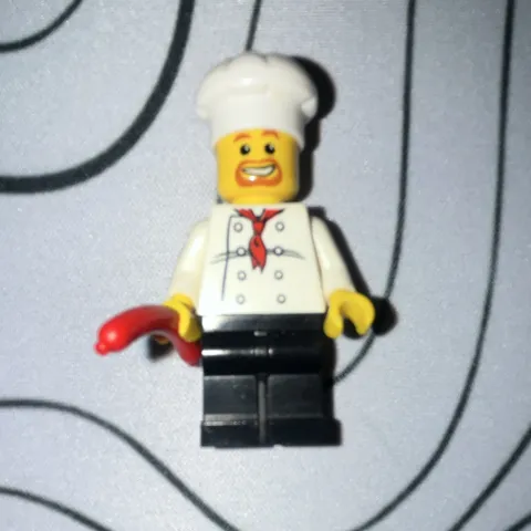 LEGO Minifigures City Chef Sausage Accessory White Hat
