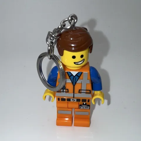 LEGO Emmet Minifigure Keychain The LEGO Movie with Metal Key Ring & Chain
