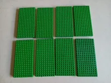 LEGO BULK LOT OF 8 VINTAGE GREEN BASE BRICKS CROSS SUPPORT 10X20 #700