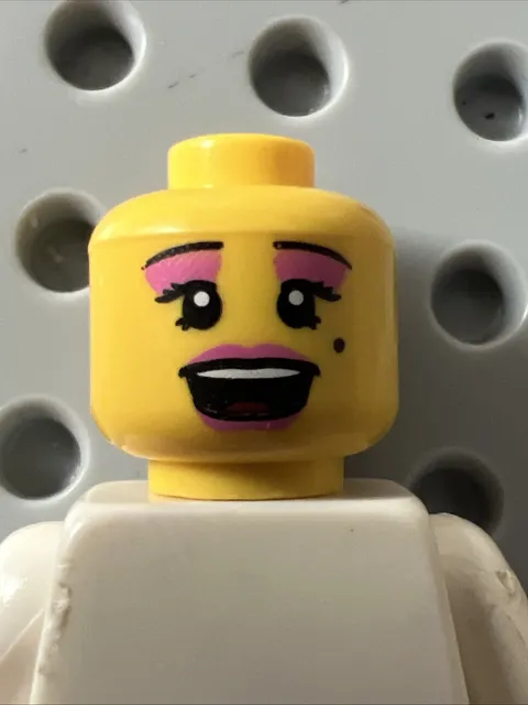 LEGO 3626pb0464 Pop Star Head Female Eyelashes Pink Eye Shadow Beauty Mark