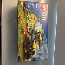 LEGO CITY: 4x4 Off-Road Ambulance Rescue (40582) New Sealed