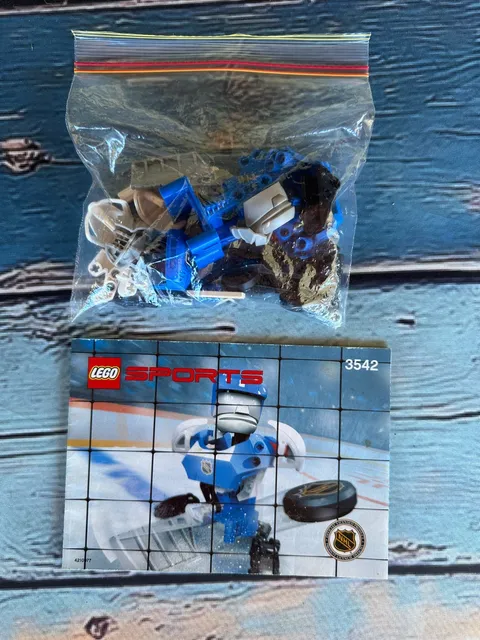 LEGO Sports: Flip Shot (3542) 100% complete with instructions.
