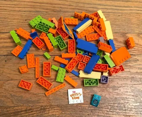 Mixed Lot of LEGO Spongebob Squarepants House Krusty Krab Orange