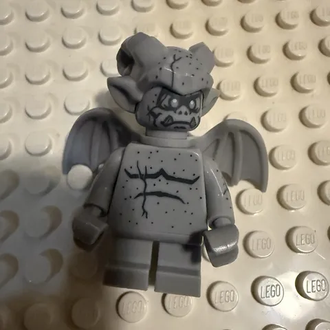 LEGO Minifigures Series 14 Monsters Gargoyle Gray Winged Minifigure col220