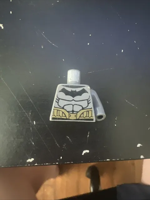 LEGO - Minifig, Torso Batman Logo w/ Muscles and Gold Belt - Dk Bluish Gray
