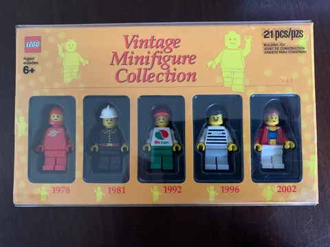 2012 LEGO VINTAGE MINI FIGURES COLLECTION #5000437 BRAND NEW SEAL BOX