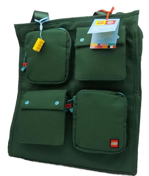 Geniune Lego Weekender Tote Bag ,Ext. Pockets  real Lego Brick Zipper Holders