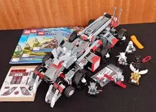 Lego Chima Combat Laire 70009 - 100% Complete! Bonus Stickers + Minifig Stands