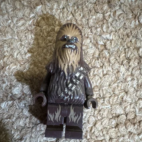 LEGO Star Wars Chewbacca Minifigure with Bowcaster Accessory