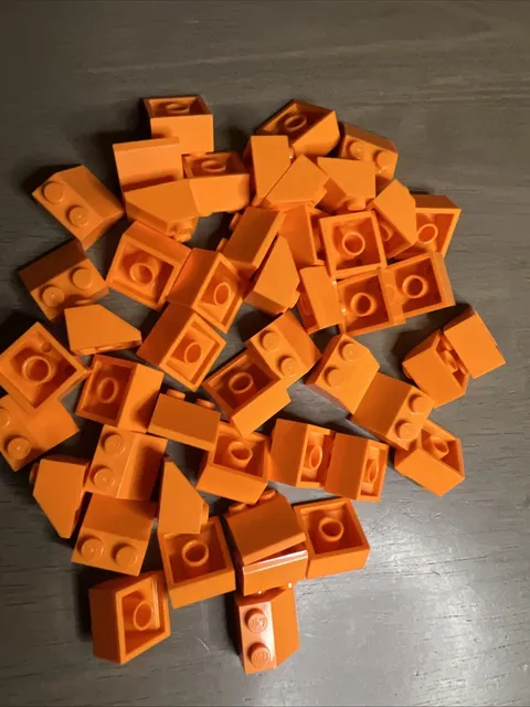 LEGO 3039 Orange Slope 45 2 x 2 - 48 Pieces