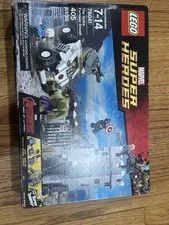 LEGO Super Heroes The Hydra Fortress Smash 76041 405 pcs 7-14 SEALED