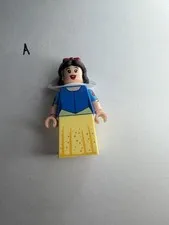 Lego Snow White 43222 43242 Disney 100 Minifigure