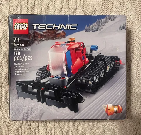 LEGO Technic Snow Groomer (set 42148)